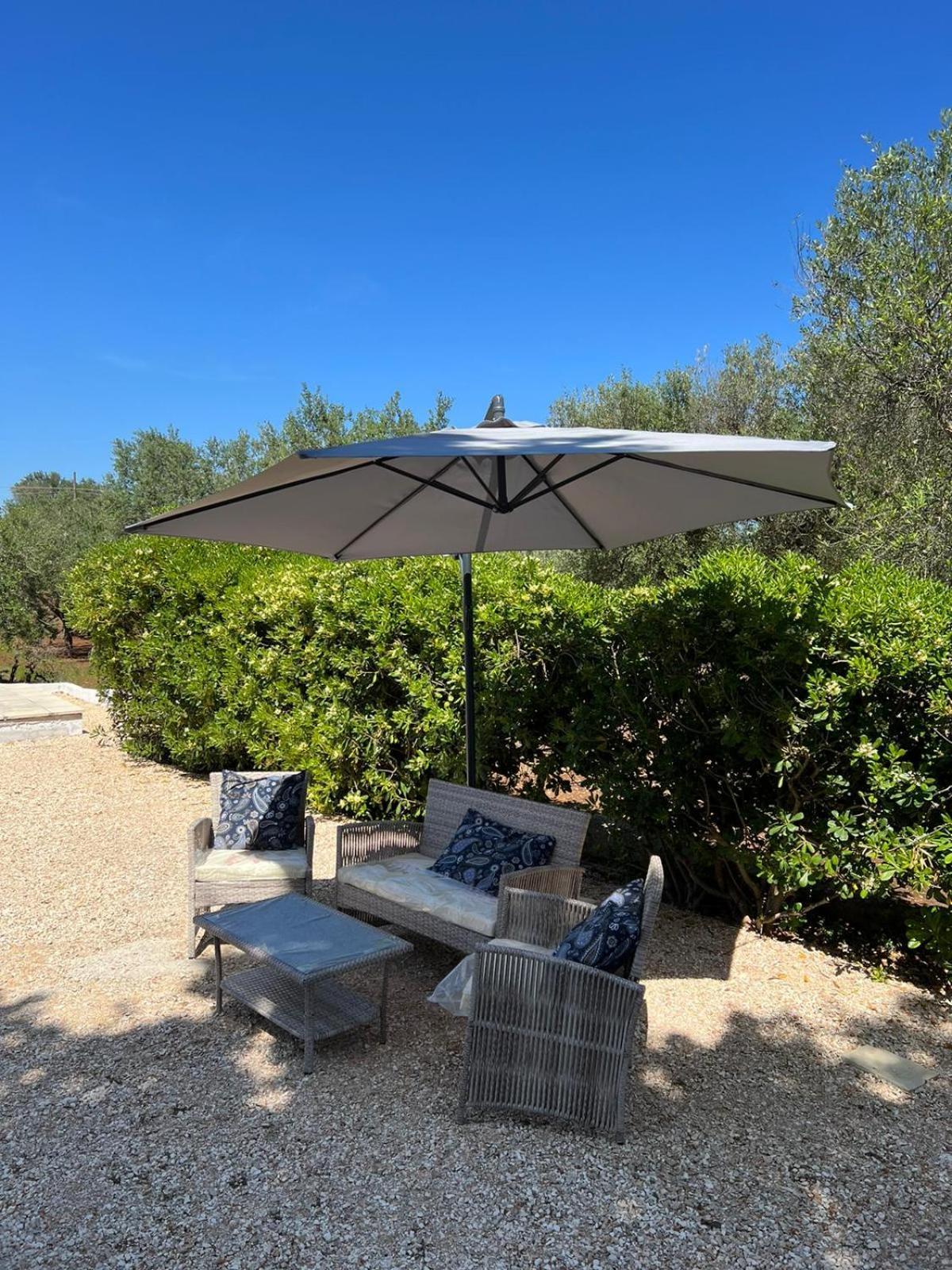 Trullo La Quercia Villa Ostuni Luaran gambar