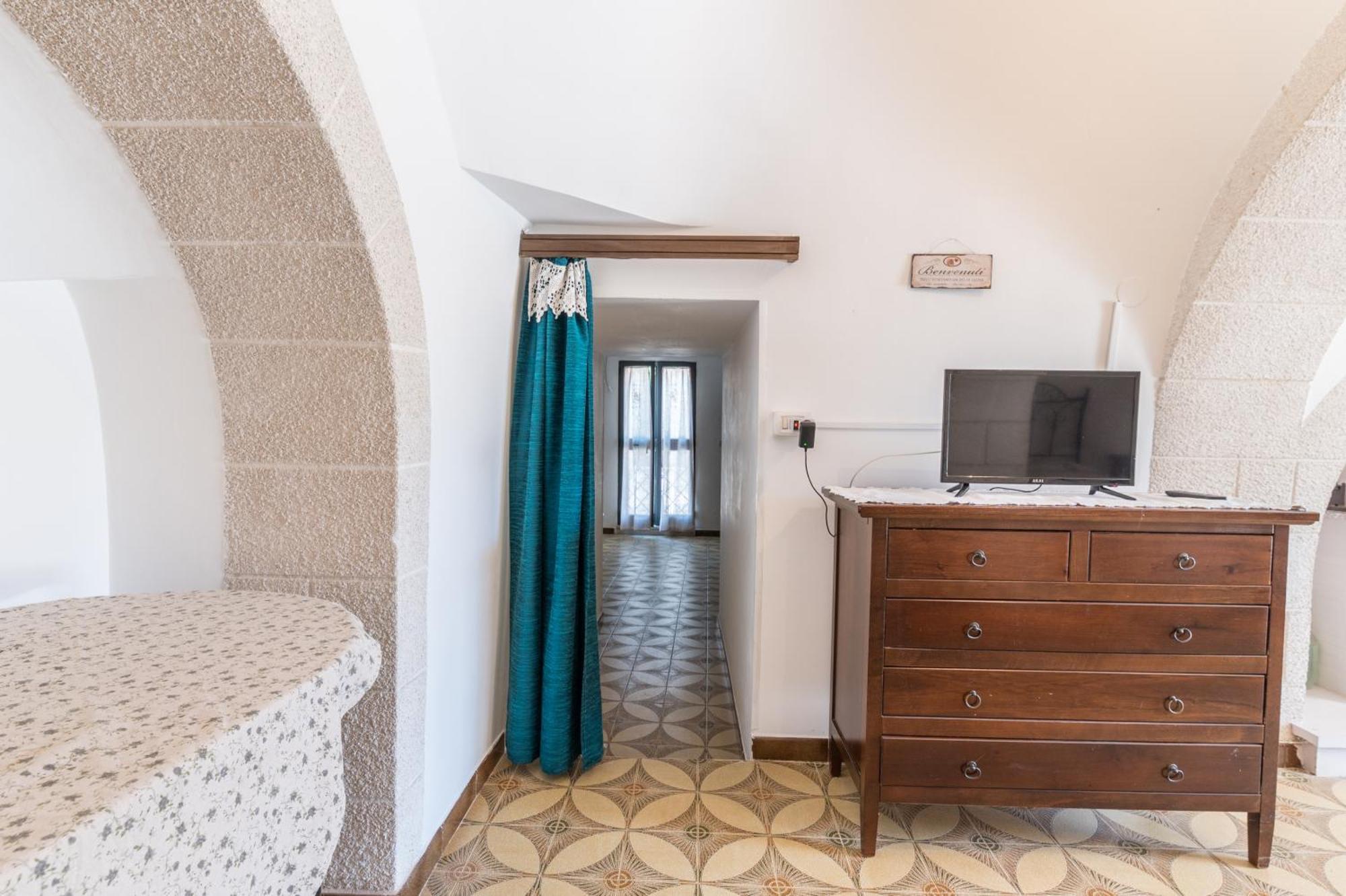 Trullo La Quercia Villa Ostuni Luaran gambar
